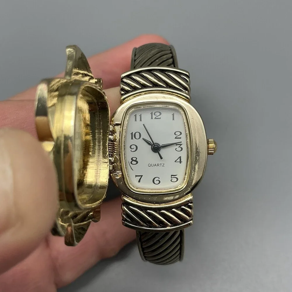 Poinsetta Hidden Dial Poinsetta Watch Women 30mm Gold Tone Open Cuff New Battery